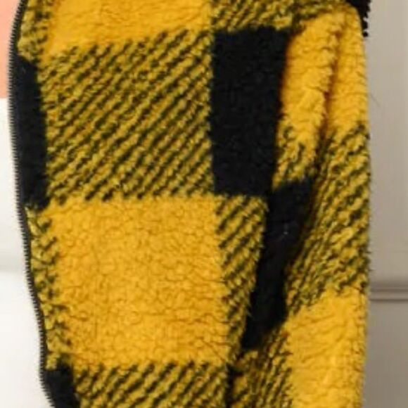 NEW! Cute Women's Long Sleeve Fuzzy Zip Up Mustard Plaid Crop Bomber Jacket - Picture 4 of 4